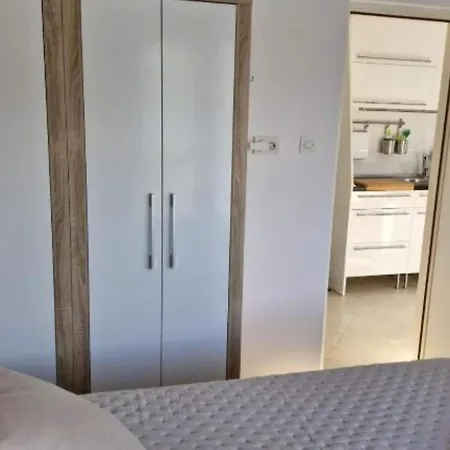 Sanktvid - One Bedroom With View * Hodilje